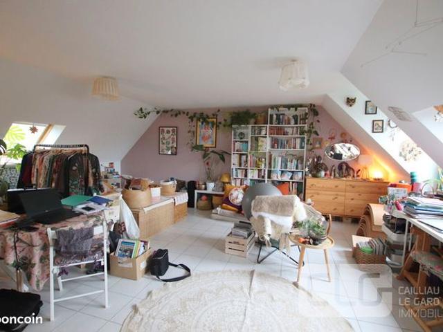 Studio 1 pièce 37 m²