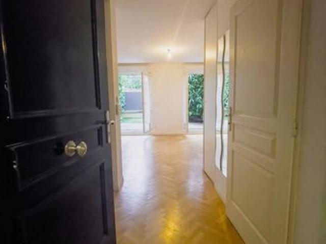 Studio 1 pièce 37 m²