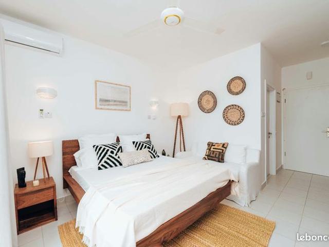 Studio 1 pièce 37 m²
