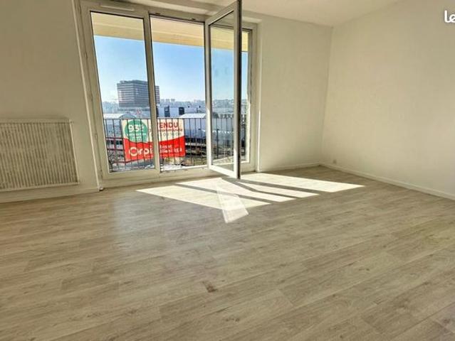 Studio 1 pièce 37 m²