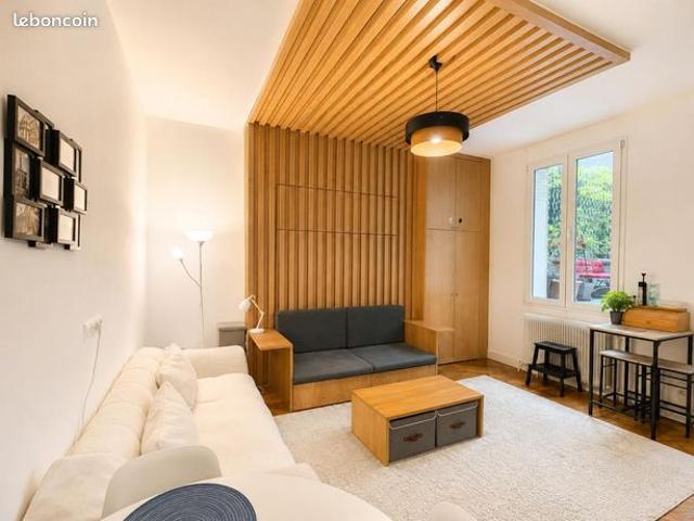 Studio 1 pièce 37 m²