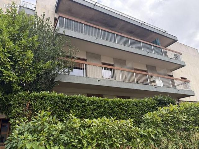 Studio 1 pièce 37 m²