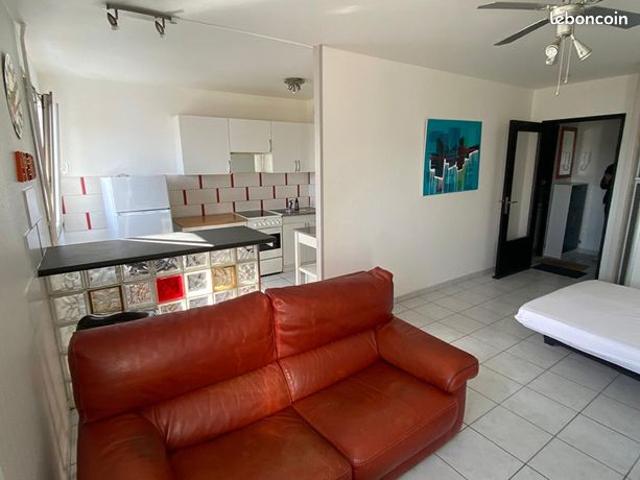Studio 1 pièce 34 m²