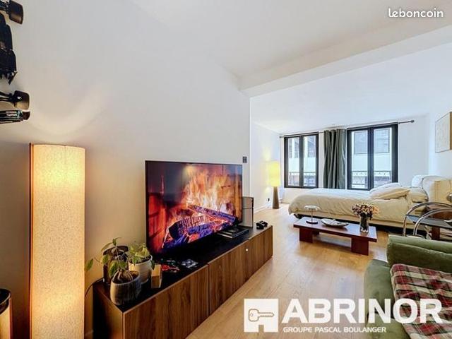 Studio 1 pièce 34 m²