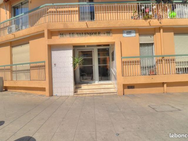 Studio 1 pièce 34 m²