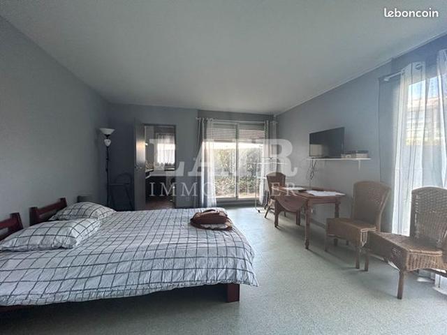 Studio 1 pièce 34 m²