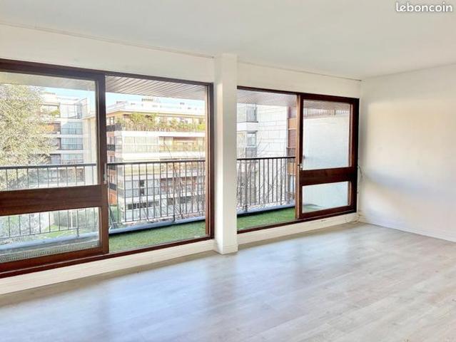 Studio 1 pièce 34 m²
