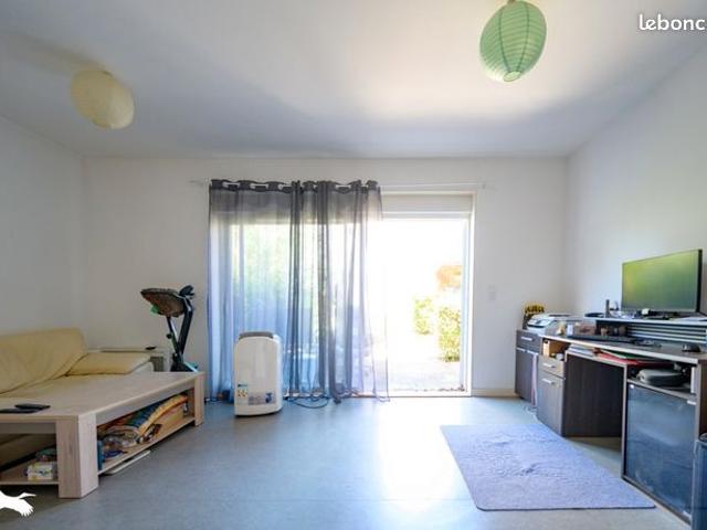 Studio 1 pièce 34 m²