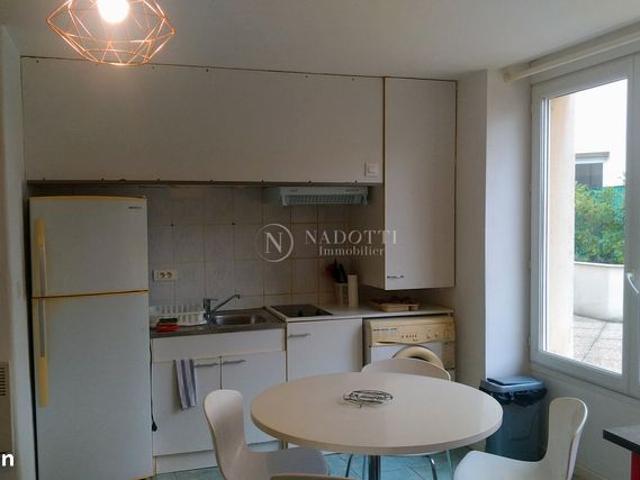 Studio 1 pièce 34 m²