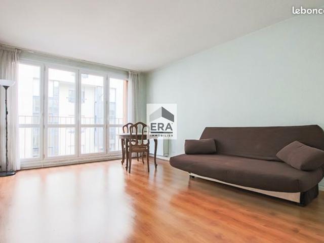 Studio 1 pièce 34 m²