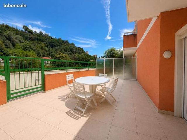 Studio 1 pièce 34 m²