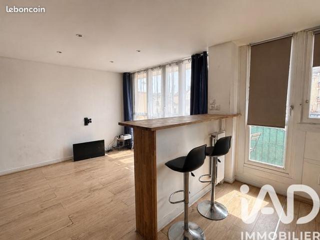 Studio 1 pièce 34 m²