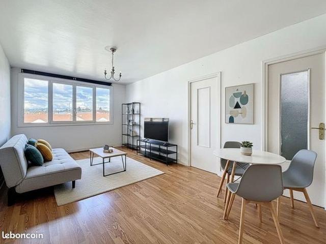 Studio 1 pièce 34 m²