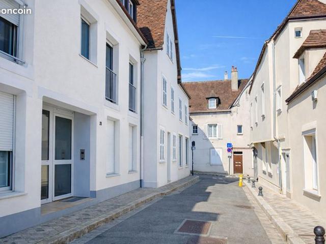 Studio 1 pièce 34 m²