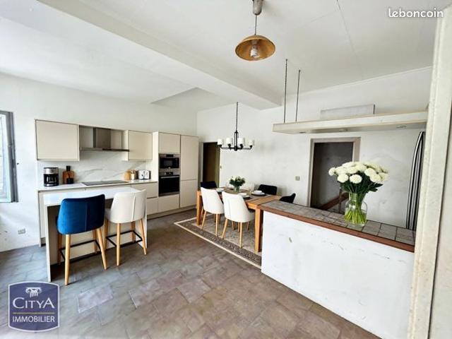 Studio 1 pièce 35 m²