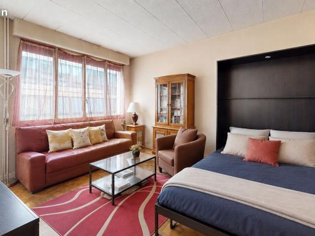 Studio 1 pièce 35 m²