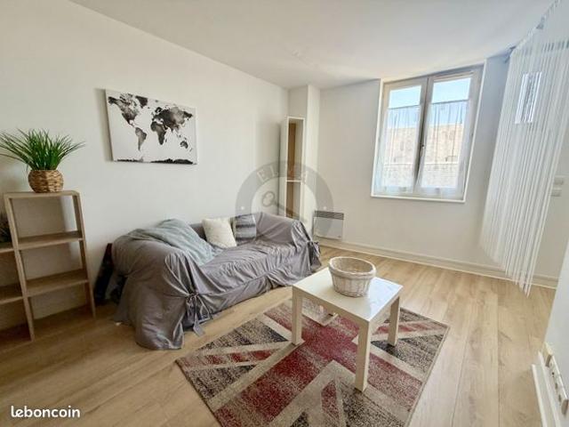 Studio 1 pièce 35 m²