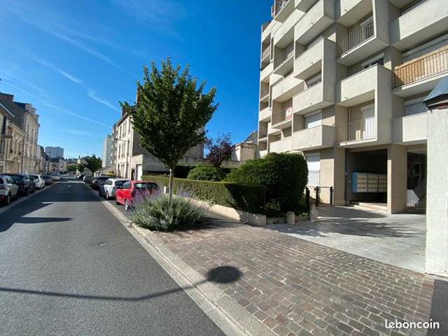 Studio 1 pièce 35 m²