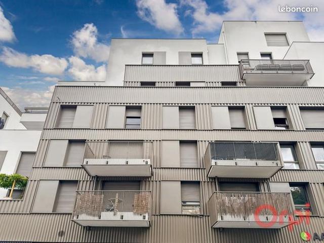 Studio 1 pièce 35 m²