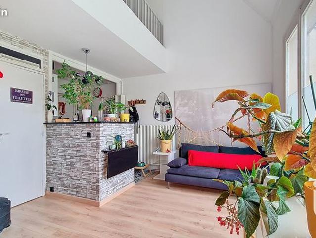Studio 1 pièce 35 m²