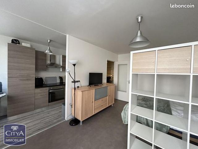 Studio 1 pièce 35 m²
