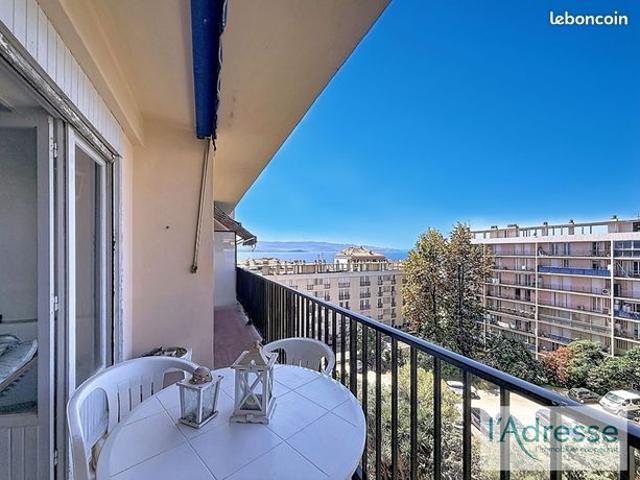 Studio 1 pièce 36 m²
