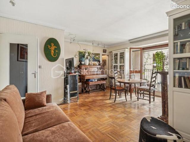 Studio 1 pièce 36 m²