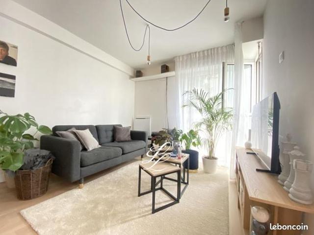 Studio 1 pièce 36 m²