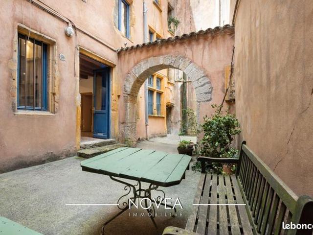 Studio 1 pièce 36 m²