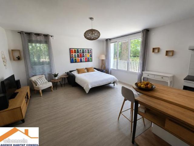 Studio 1 pièce 36 m²