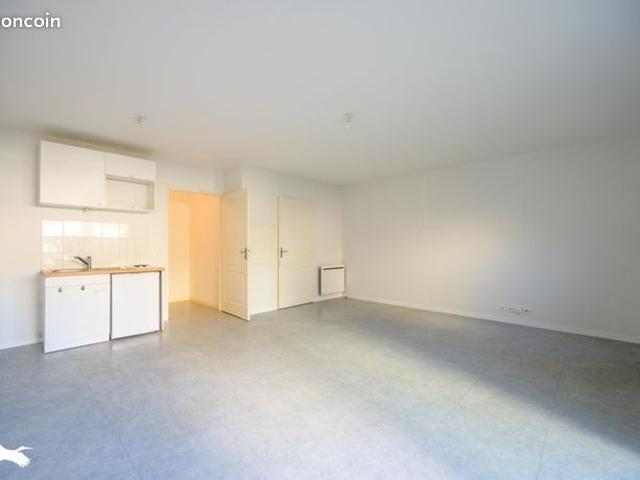 Studio 1 pièce 36 m²