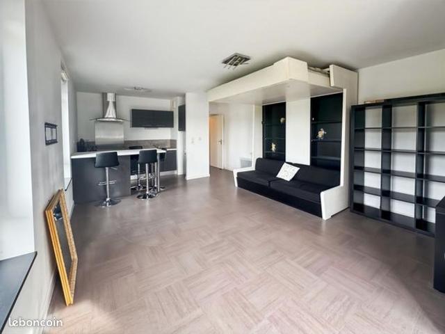 Studio 1 pièce 36 m²