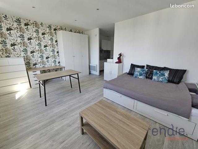 Studio 1 pièce 36 m²