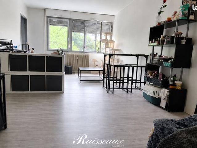 Studio 1 pièce 36 m²