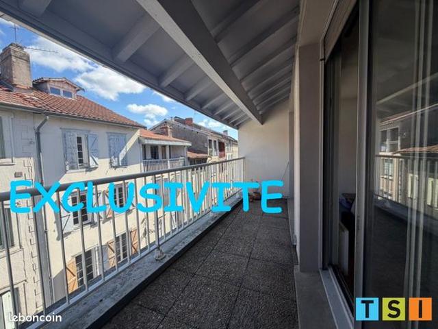 Studio 1 pièce 38 m²