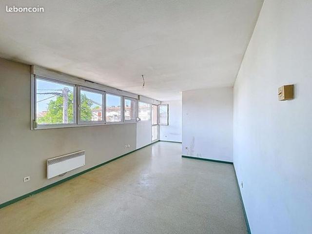 Studio 1 pièce 38 m²
