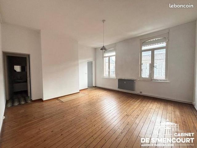 Studio 1 pièce 38 m²