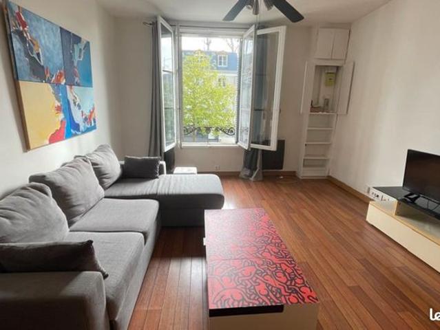 Studio 1 pièce 38 m²