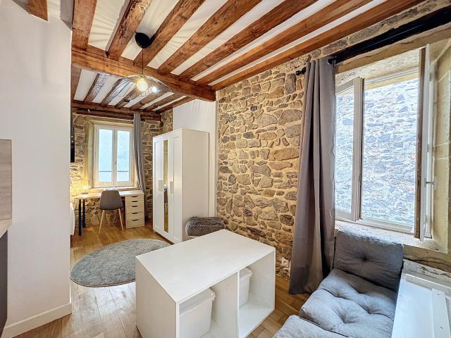 Studio 1 pièce s 15 m²