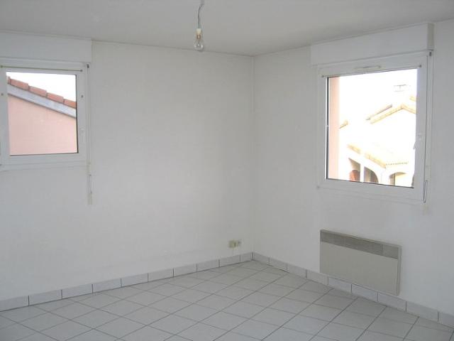Studio 1 pièce s 24 m²