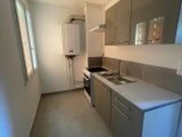 Studio 1 pièce s 27 m²