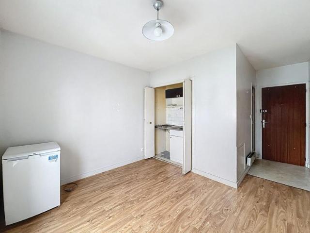 Studio 1 pièce s 20 m²