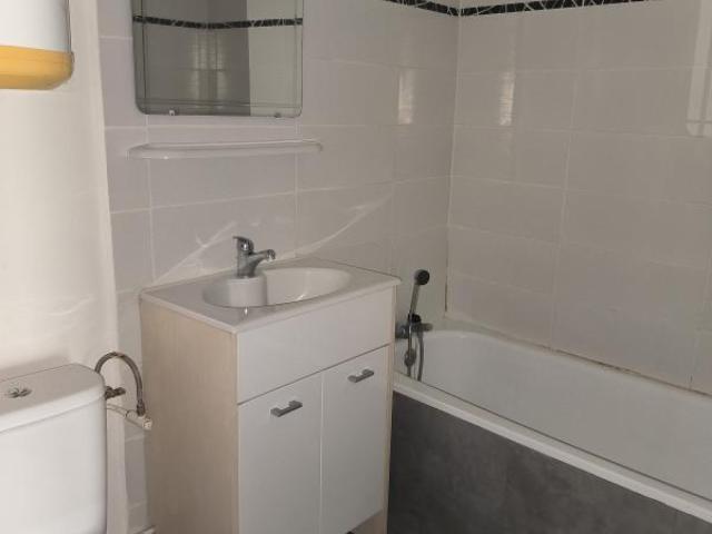Studio 1 pièce s 22 m²