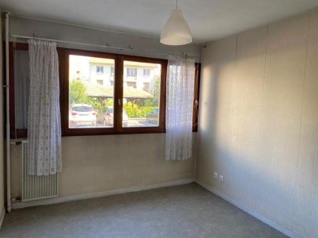 Studio 1 pièce s 22 m²