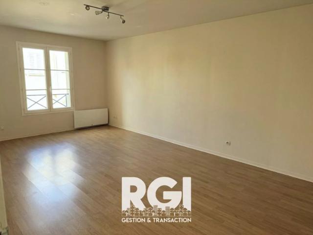 Studio 1er étage 33.76m²