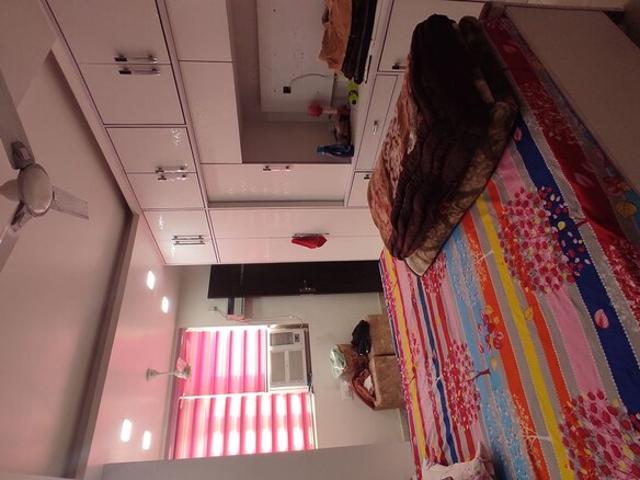 Studio 200 Sq.Ft. Builder Floor in Old Rajinder Nagar Delhi Listing ID: #9995