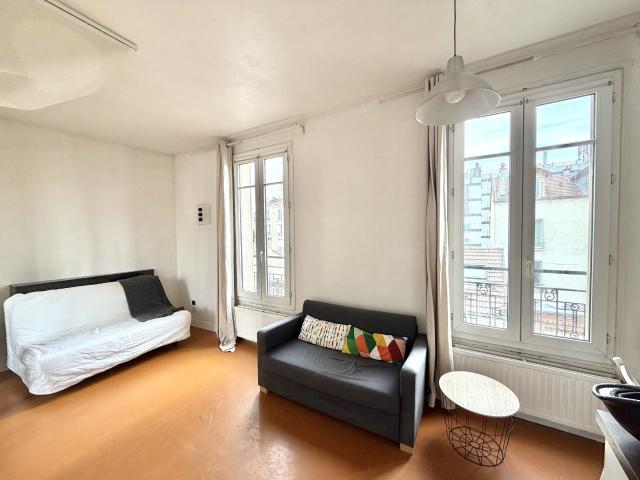 Studio 20m2 en étage avec ascenseur !