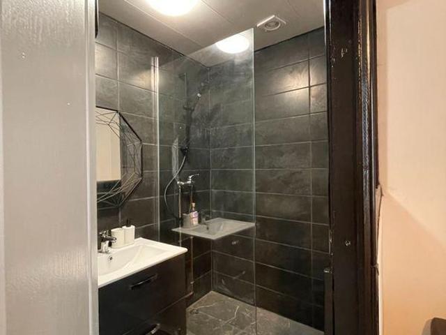 Studio 20m² à Paris 18ème idéal pour étudiant