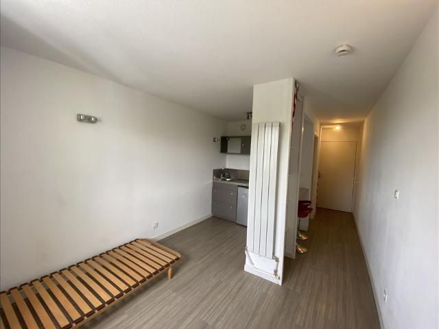 Studio 20m² / BRABOIS / FAC. MEDECINE