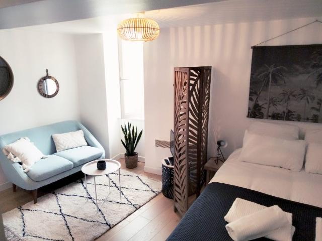 Studio 21m2 meublé en centre ville BAIL A L'ANNÉE